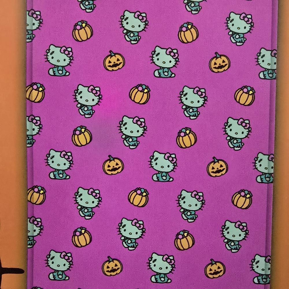 Hello Kitty Halloween Plush Blanket – Twin Pumpkin Frankenstein - Picture 6 of 6